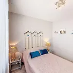 Διαμέρισμα Montreuil-3 By Interhome *