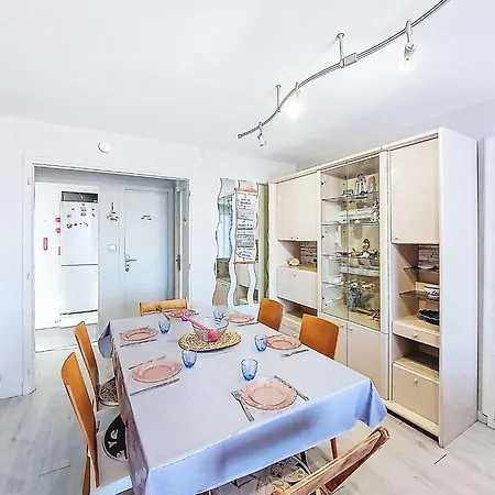 Montreuil-3 By Interhome * Narbonne-Plage