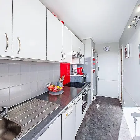 Apartment Montreuil-3 By Interhome *